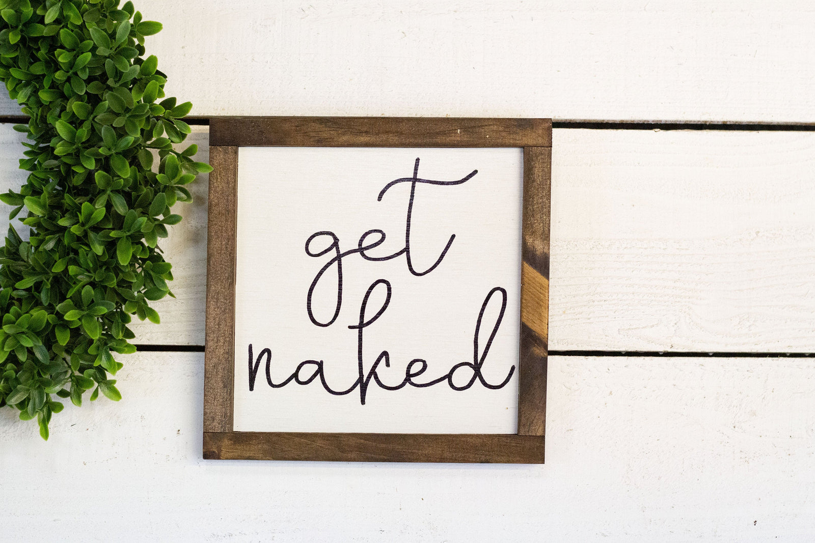 get naked, square sign