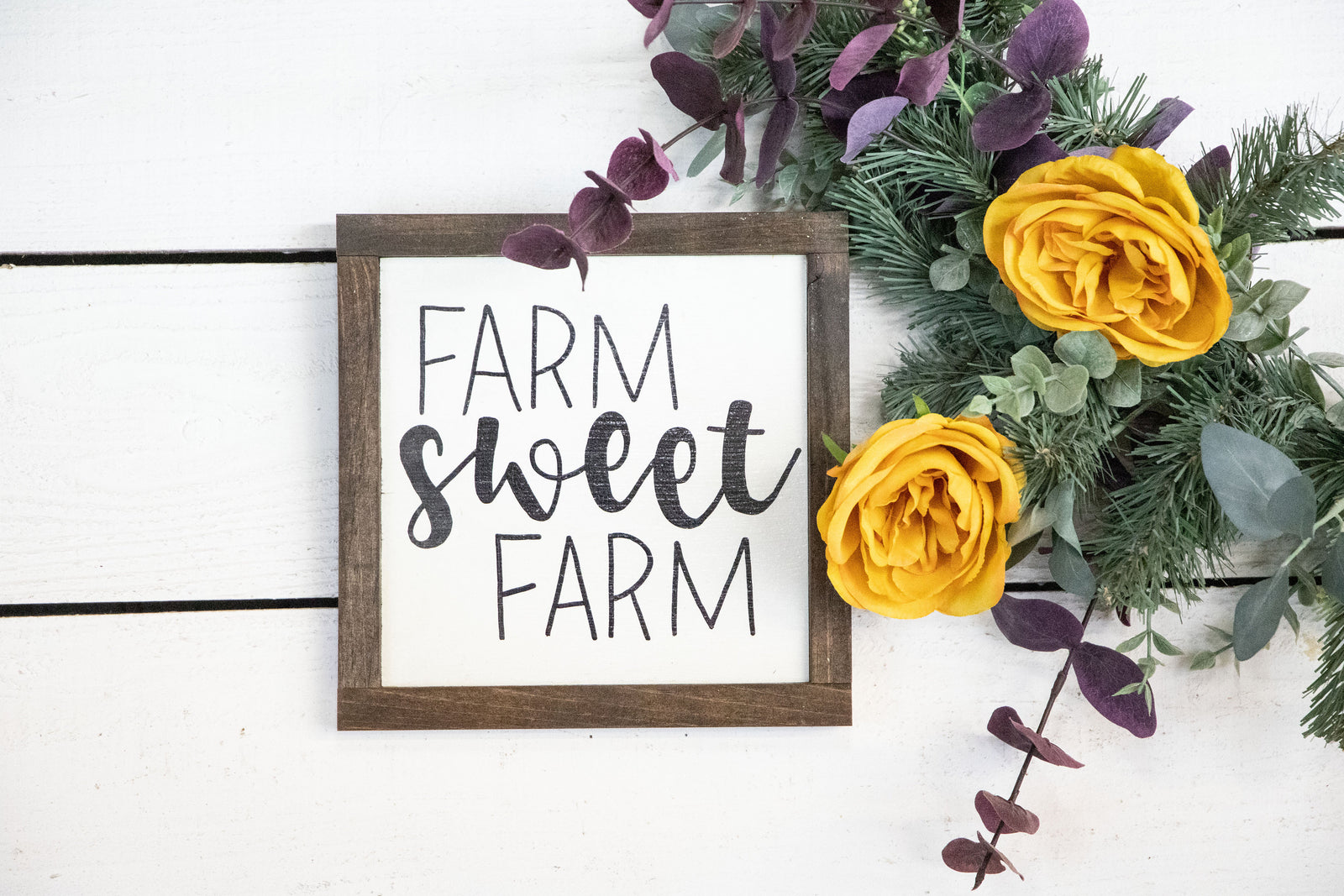 Farm sweet Farm Square Wood Sign