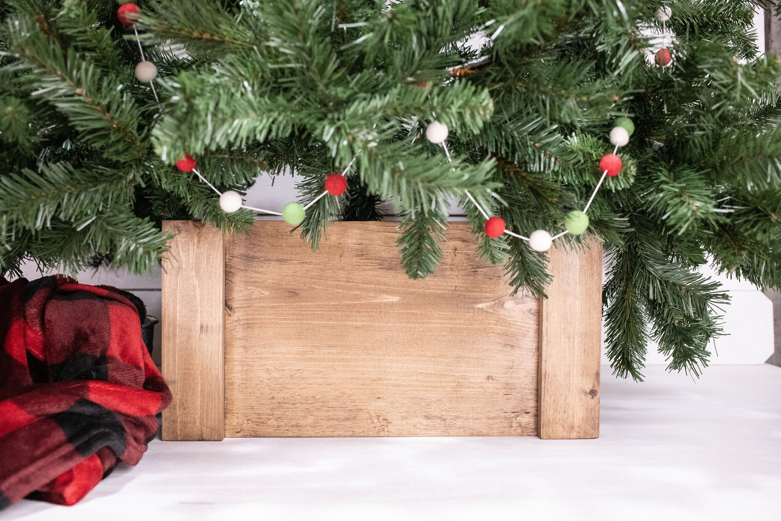 Folding Christmas Tree Collar